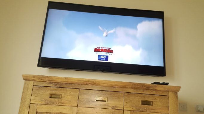 Tv wall mounting service Aberdeen Aberdeen Tv Installers